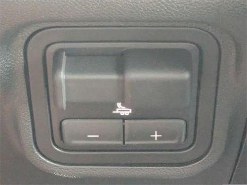 New 2026 GMC Hummer EV 2X image 28