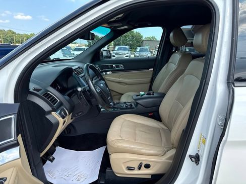 Used 2016 Ford Explorer Limited AWD/4WD image 25