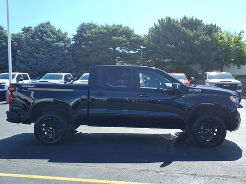 Certified 2024 Chevrolet Silverado 1500 LT Trail Boss w/ LT Trail Boss Premium Package AWD/4WD image 4