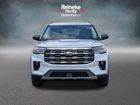 New 2026 Ford Explorer Active AWD/4WD image 2