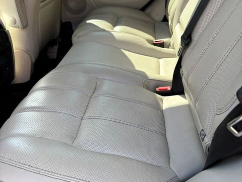 Used 2010 Land Rover Range Rover Sport HSE LUX AWD/4WD image 38