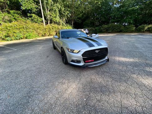 Used 2016 Ford Mustang Premium RWD image 42