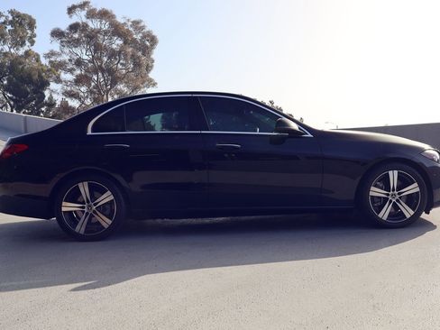 Used 2023 Mercedes-Benz C 300 Sedan image 8