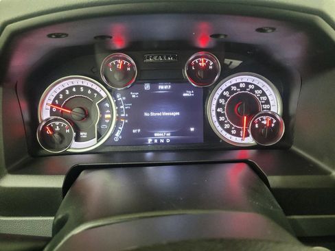 Used 2018 RAM 1500 Big Horn AWD/4WD image 23