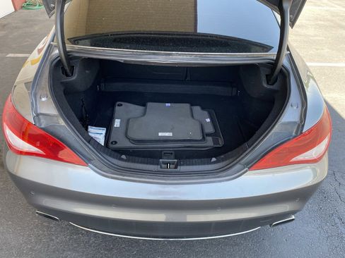 Used 2014 Mercedes-Benz CLA 250 image 21