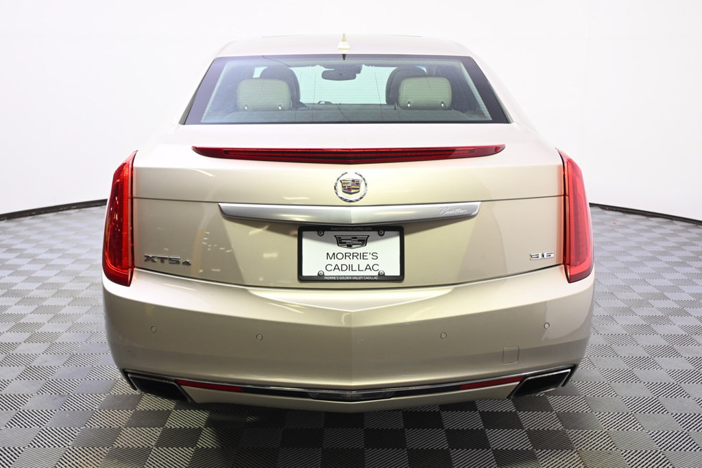 Used 2013 Cadillac XTS Premium AWD/4WD image 5