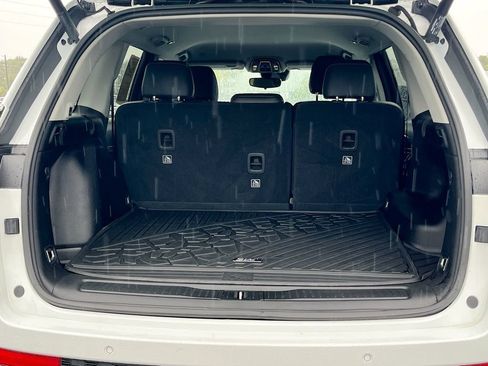 Used 2023 Jeep Grand Cherokee Limited RWD image 25