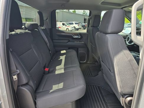 Certified 2024 Chevrolet Silverado 1500 RST AWD/4WD image 27
