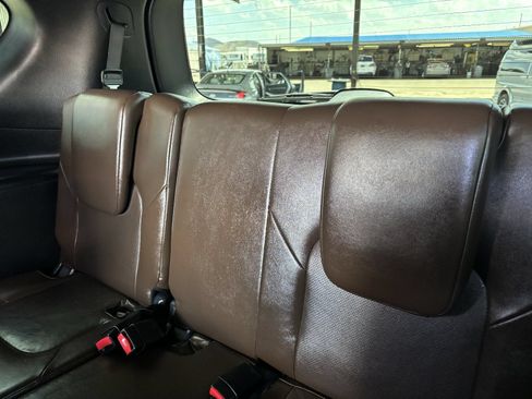 Used 2021 Nissan Armada Platinum w/ Captain's Chairs Package RWD image 18