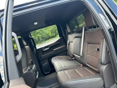 Used 2025 GMC Sierra 1500 Denali w/ Technology Package AWD/4WD image 47