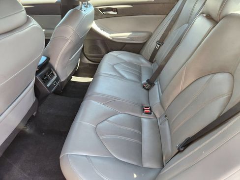 Used 2021 Toyota Avalon XLE w/ Carpet Mat Package (TMS) FWD image 19