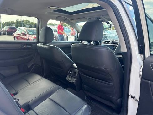 Used 2019 Subaru Outback 2.5i Limited AWD/4WD image 33