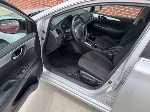 Used 2016 Nissan Sentra S FWD image 14