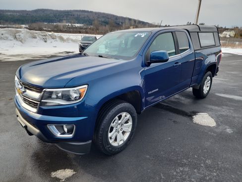 Used 2020 Chevrolet Colorado LT w/ LT Convenience Package image 4
