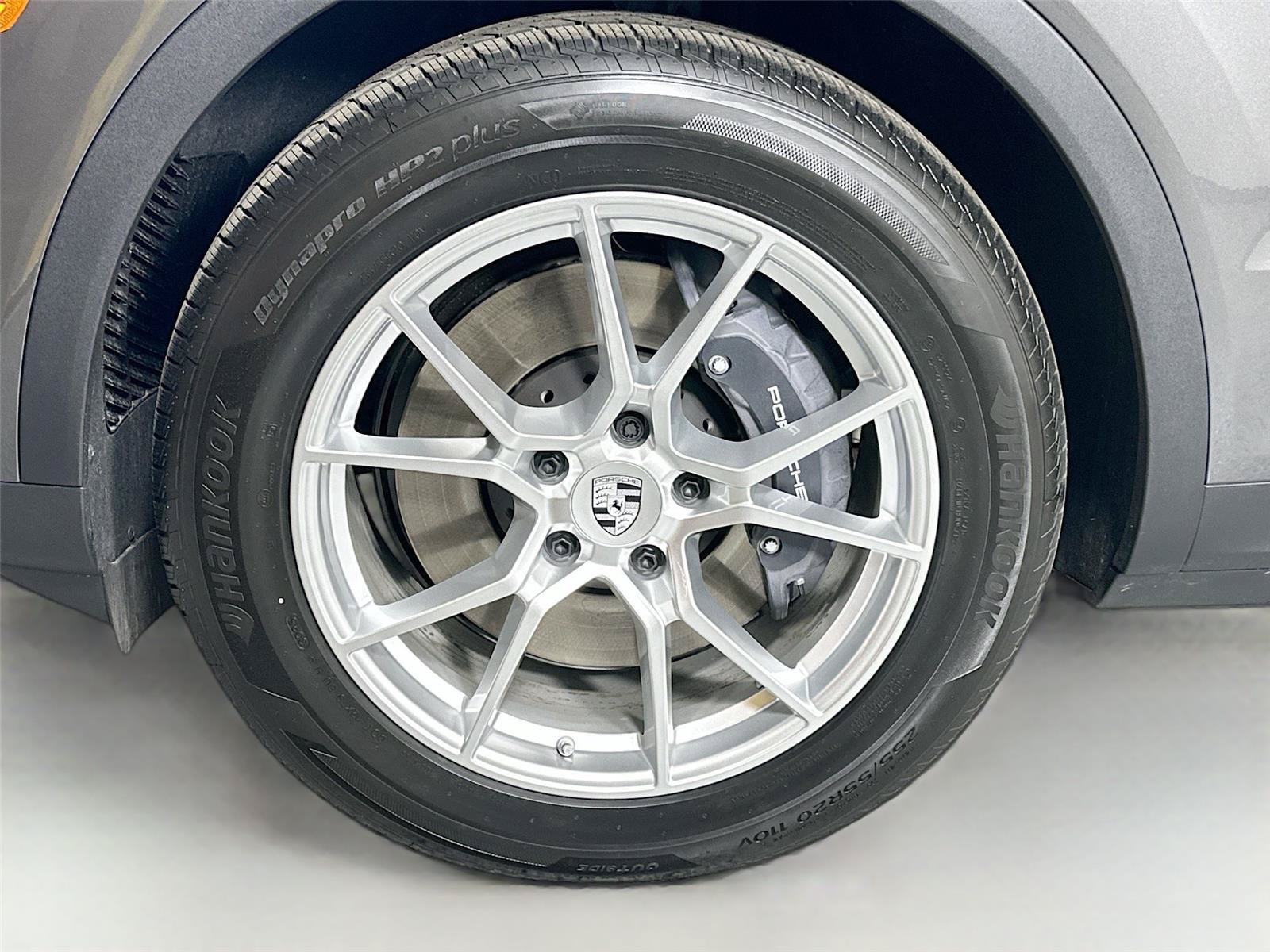 Certified 2026 Porsche Cayenne AWD/4WD image 11