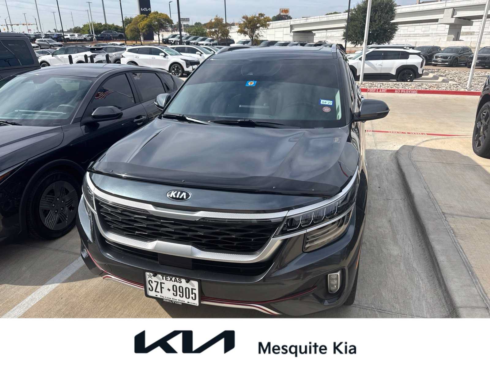 Certified 2021 Kia Seltos SX w/ SX Sunroof Package AWD/4WD image 1