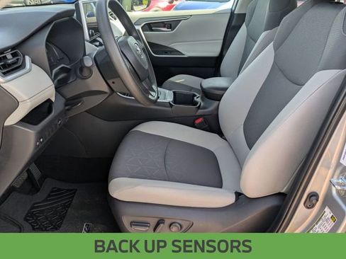 Used 2025 Toyota RAV4 XLE w/ Convenience Package FWD image 15