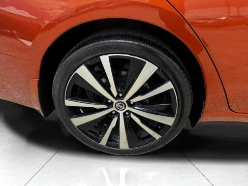 Used 2019 Nissan Altima 2.5 SR w/ SR Premium Package image 48