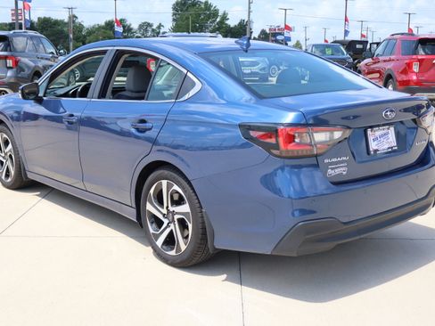 Used 2022 Subaru Legacy Limited image 8