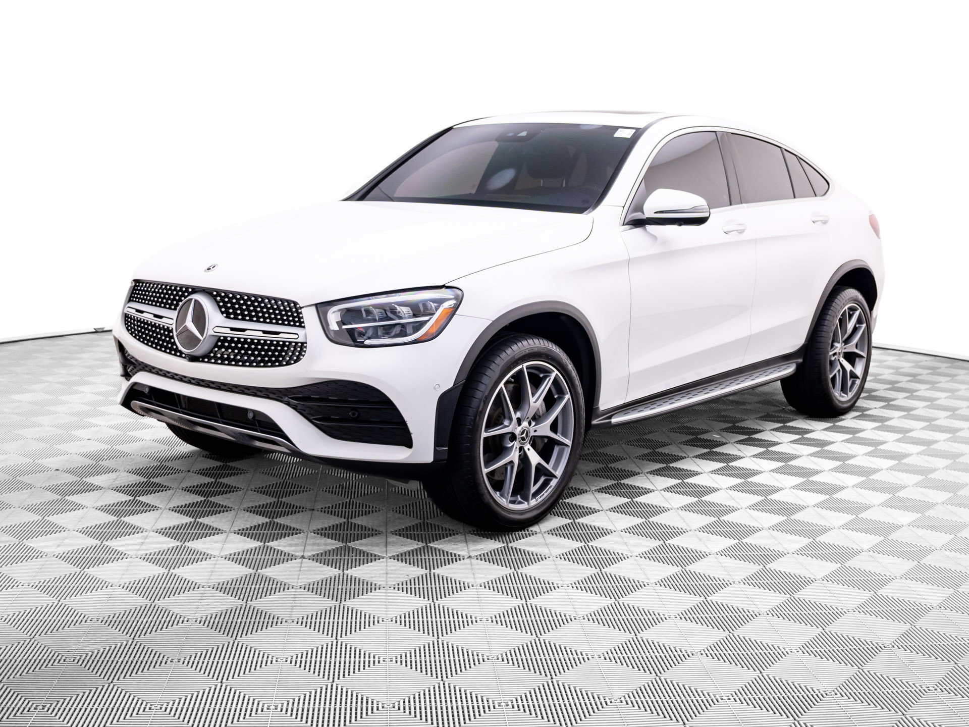 Used 2022 Mercedes-Benz GLC 300 4MATIC Coupe 360° Tour
