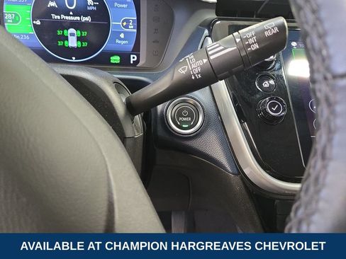 Certified 2023 Chevrolet Bolt EUV Premier FWD image 22