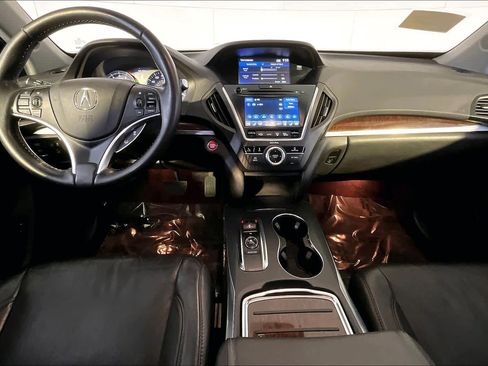 Used 2018 Acura MDX SH-AWD image 16