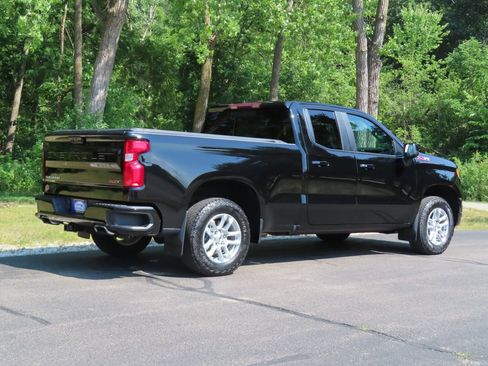 Certified 2024 Chevrolet Silverado 1500 RST w/ Convenience Package II AWD/4WD image 3