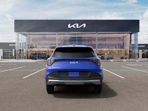 New 2026 Kia Sportage EX FWD image 5