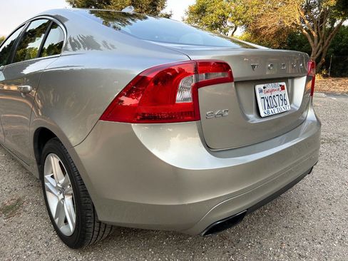Used 2014 Volvo S60 T5 image 21