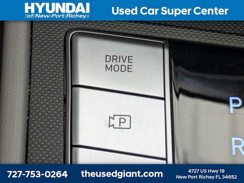 Used 2025 Hyundai Elantra Sport FWD image 23