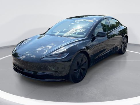 Used 2025 Tesla Model 3 Long Range AWD/4WD image 3