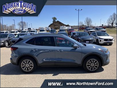 Used 2025 Ford Escape SE w/ PHEV Premium Package