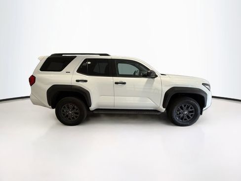 Used 2025 Toyota 4Runner SR5 image 8