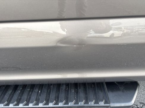 Used 2018 Ford F150 XL w/ Equipment Group 101A Mid image 9