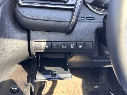 Used 2023 Toyota Camry XLE w/ Navigation Package image 30