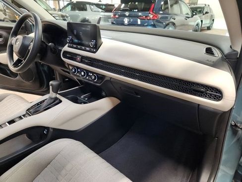 Certified 2023 Honda HR-V LX image 28
