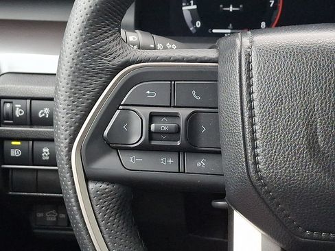 Certified 2024 Toyota Tacoma TRD Off-Road AWD/4WD image 20