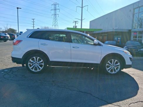 Used 2011 MAZDA CX-9 Grand Touring w/ Moonroof & Bose Audio Pkg image 4