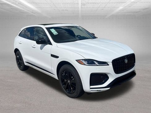 New 2026 Jaguar F-PACE R-Dynamic S AWD/4WD image 7