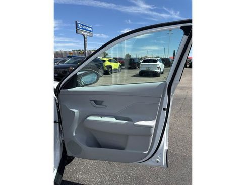 New 2025 Hyundai Kona SEL image 22