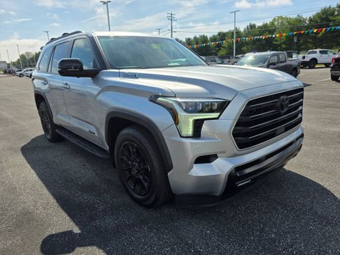 Used 2024 Toyota Sequoia Limited w/ TRD Off-Road Package AWD/4WD image 7