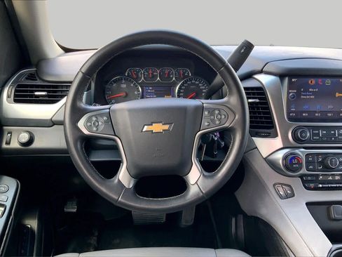 Used 2015 Chevrolet Tahoe LT RWD image 6