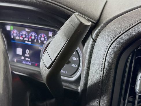 Used 2022 Chevrolet Silverado 3500 High Country w/ Z71 Off-Road Package AWD/4WD image 17