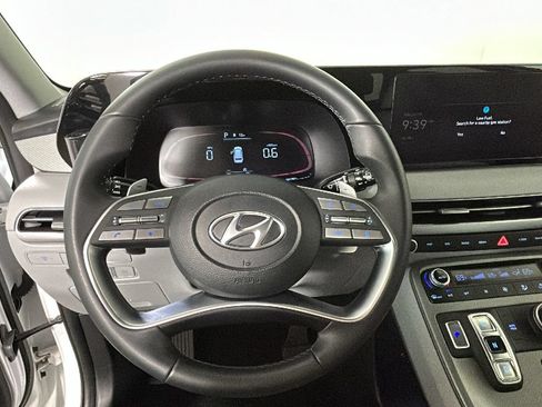 Used 2023 Hyundai Palisade SEL FWD image 15