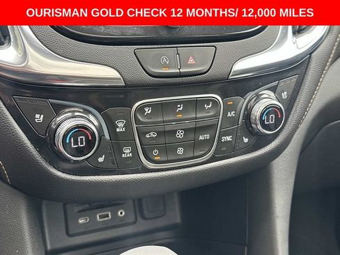 Used 2023 Chevrolet Equinox Premier AWD/4WD image 24