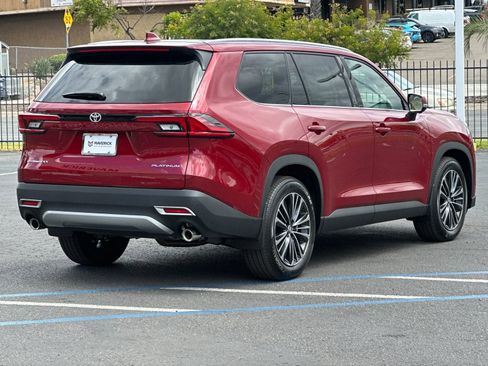 New 2026 Toyota Grand Highlander AWD Hybrid image 5