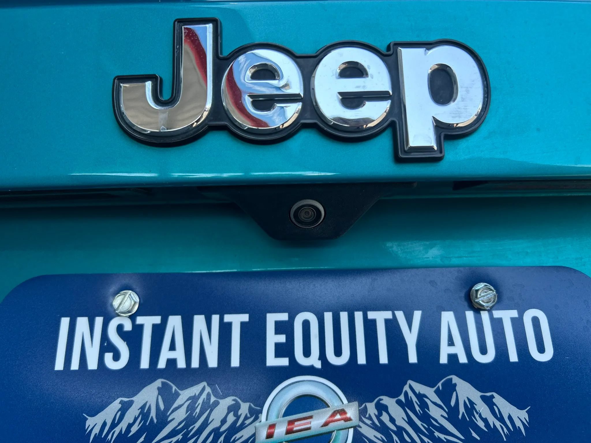 Used 2022 Jeep Renegade Latitude AWD/4WD image 19