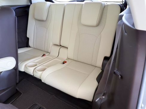 Used 2019 Lexus RX 350L FWD image 23