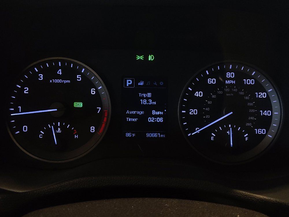 Used 2018 Hyundai Tucson SEL w/ Cargo Package FWD image 23