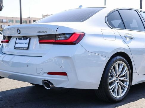 Certified 2023 BMW 330i 330i w/ Driving Assistance Package image 11